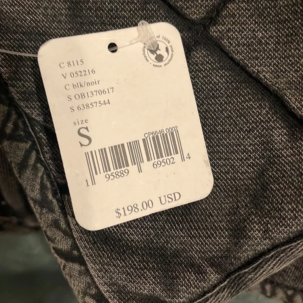 SOLD - FREE PEOPLE Quilted Knit Jacket - Black - Picture 3 of 4